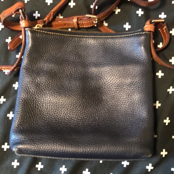 Dooney & Bourke crossbody - Picture 14 of 16